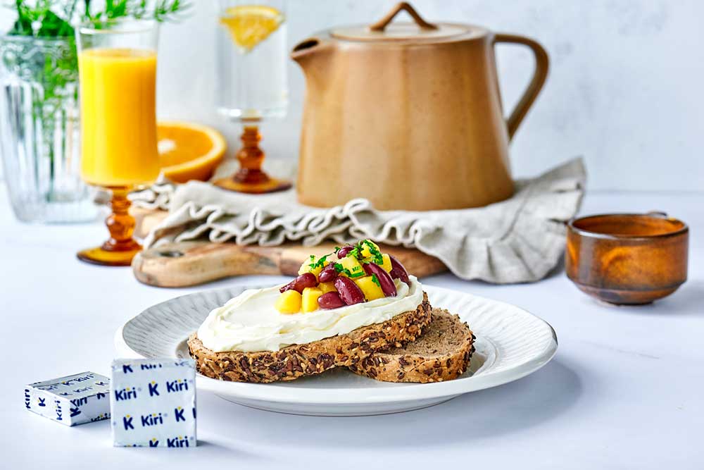 Mango and Black Beans Toast