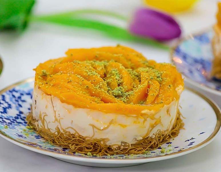 Cheesecake Konafa and Mango